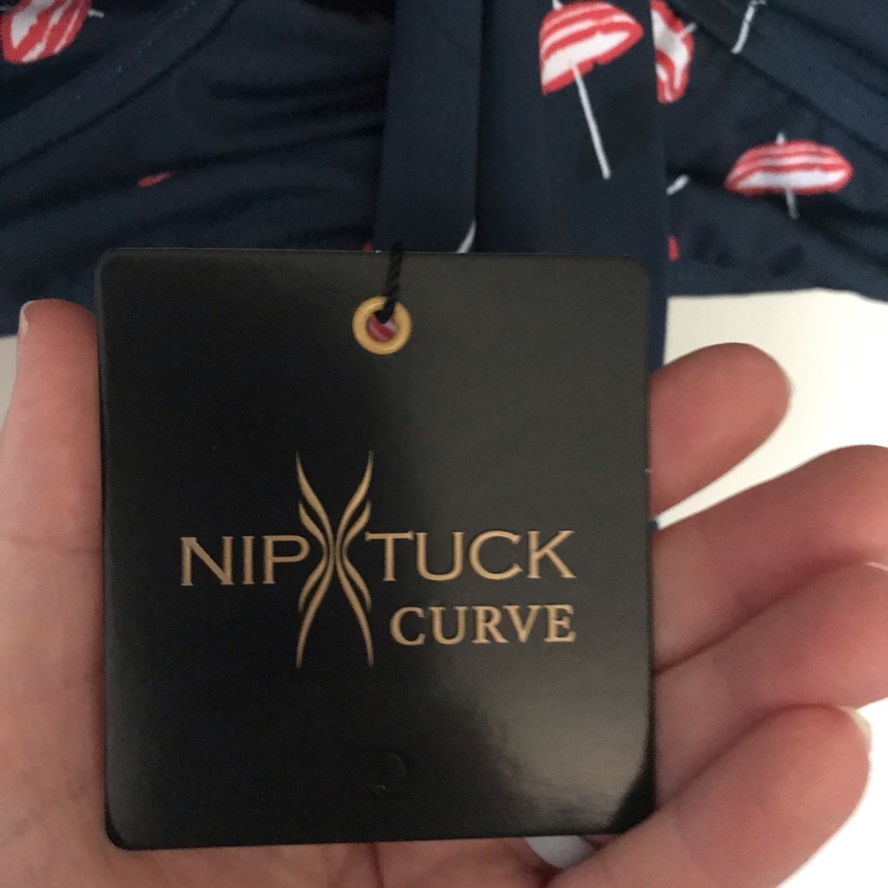 NIP TUCK CURVE high waist bottoms &knot bikini top - Picture 10 of 14